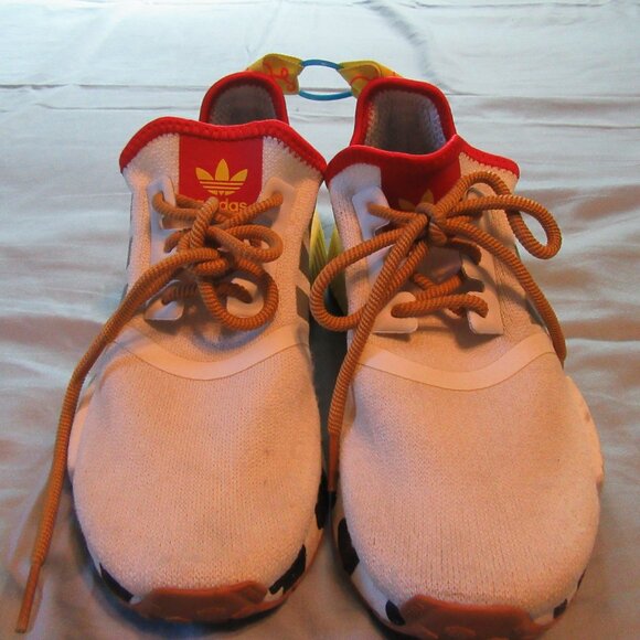 Boys Adidas x Disney NMD R1 Toy Story Sheriff Woody GS FZ4540 Size 3.5 - Picture 1 of 8